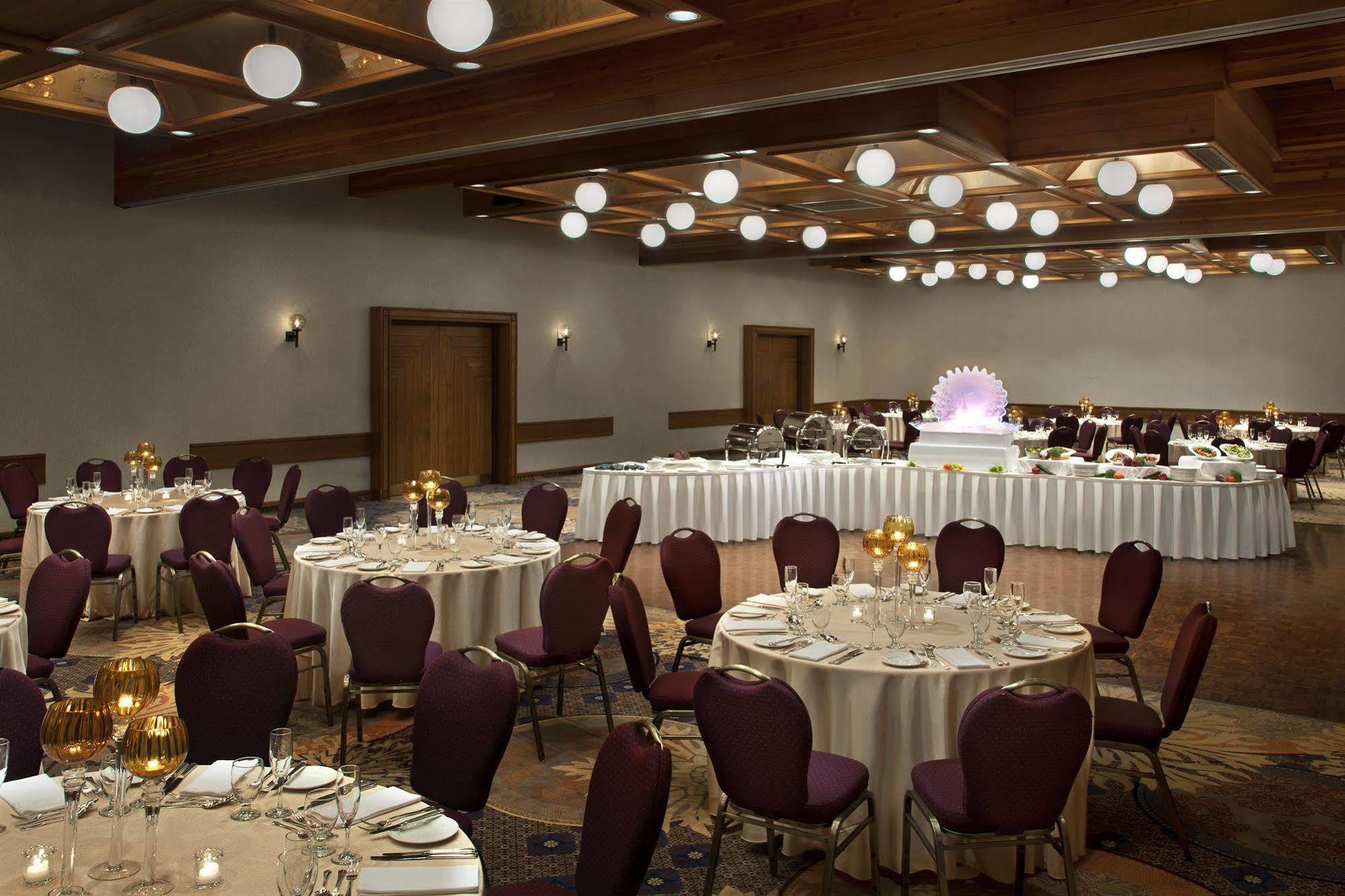 Valhalla Hotel & Conference Centre Thunder Bay Exteriör bild